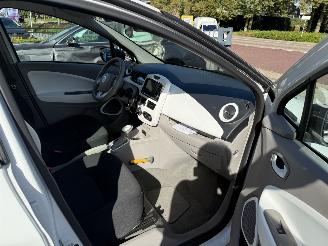 Renault Zoé R90 Life 41 kWh KOOPACCU  SOH 86% (Hatchback 5-dr.) 6157 EURO EX BTW picture 17