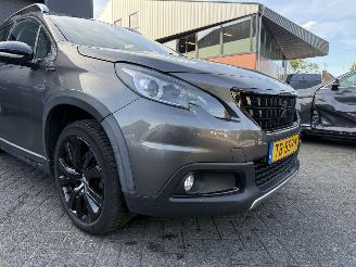 Peugeot 2008 1.2 PureTech Allure (SUV 5-dr.) picture 32