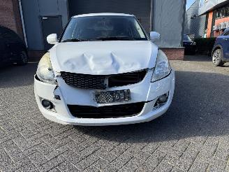 Suzuki Swift 1.2 Exclusive EASSS (Hatchback 3-dr.) picture 22