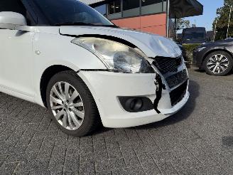 Suzuki Swift 1.2 Exclusive EASSS (Hatchback 3-dr.) picture 11