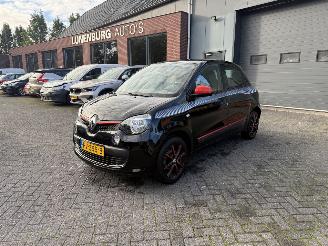 Avarii autoturisme Renault Twingo 1.0 SCe Collection (Hatchback 5-dr.) 2016/1