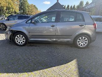 Volkswagen Golf 1.6 FSI Comfortline  AUTOMAAT (MPV 5-dr.) picture 4