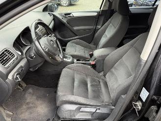 Volkswagen Golf 1.6 TDI Highline BlueMotion picture 22
