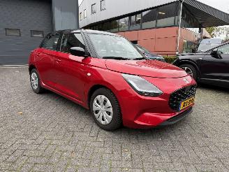 Schadeauto Suzuki Swift 1.2 Comfort Smart Hybrid 2025/12