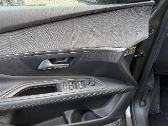 Peugeot 3008 1.2 AUTOMAAT  PureTech Allure (SUV 5-dr.) picture 18