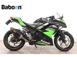 danneggiata motocicli Kawasaki  Ninja 300 2016/5
