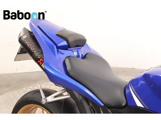 Yamaha  YZF-R1 picture 14