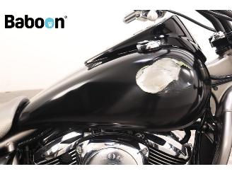 Kawasaki VN 900 Custom picture 9