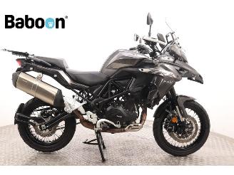 uszkodzony motocykle Benelli  TRK 502 X 2023/10