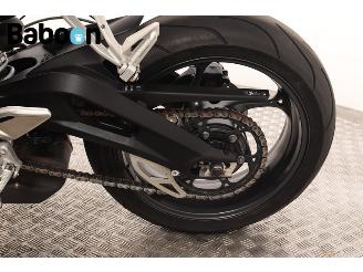 Triumph Street Triple S picture 21