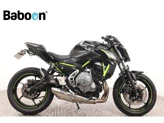 Vaurioauto  motor cycles Kawasaki Z 650 ABS 2018/10