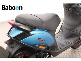 Piaggio  Zip 45KM picture 9