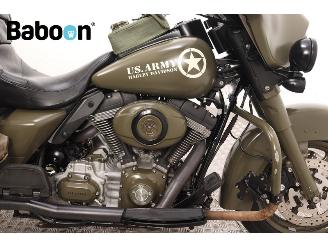 Harley-Davidson  FLHT Electra Glide Classic picture 12