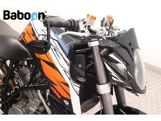 KTM  990 SuperDuke picture 13
