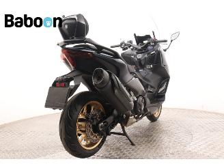Yamaha  T-MAX 560 Tech Max ABS picture 7