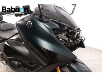 Yamaha  T-MAX 560 Tech Max ABS picture 8