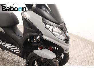 Piaggio MP3 300 HPE Sport picture 12