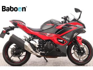 krockskadad bil motor Kawasaki Ninja 500 SE  2025/6