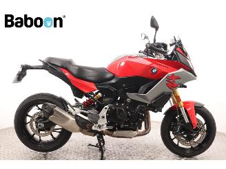 krockskadad bil motor BMW  F 900 XR 2021/1