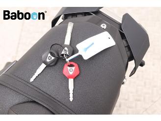 Yamaha MT-10 ABS picture 27