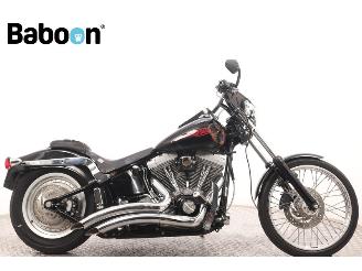 Vaurioauto  motor cycles Harley-Davidson  FXSTC Softail Custom 2004/1