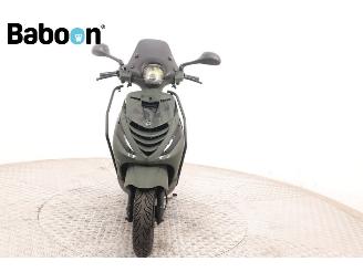 Piaggio  Zip 45KM picture 3