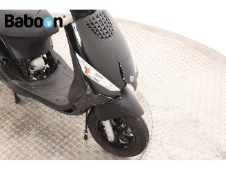 Piaggio  Zip 45KM picture 14