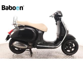 Vaurioauto  motor cycles Vespa  GTS 250 I.E. 2006/9