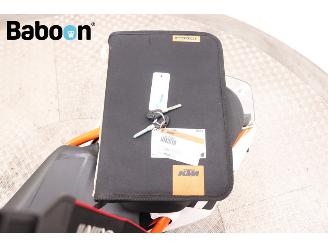 KTM 125 Duke  picture 21