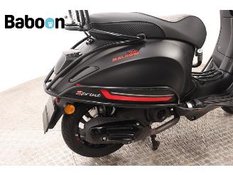Vespa  Sprint 25KM picture 11