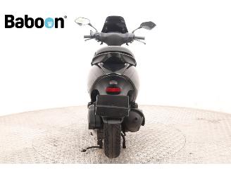 Piaggio  Zip 45KM picture 7