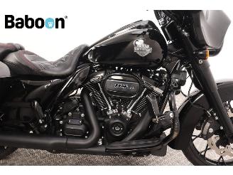 Harley-Davidson  FLHXS Street Glide Special 114 picture 15