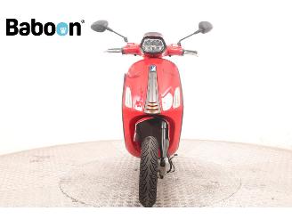 Vespa  Sprint 4T Racing 60s 45KM picture 3