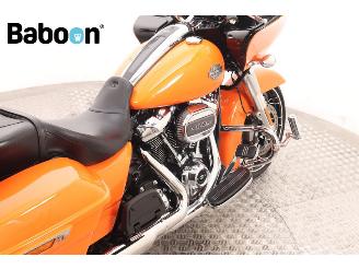 Harley-Davidson  FLTRXS Road Glide Special ABS picture 20