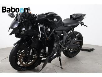 Yamaha  YZF- R7 picture 6