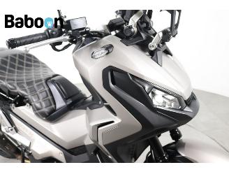 Honda  X-ADV picture 8