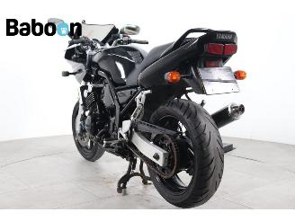 Yamaha FZS 600 Fazer picture 6