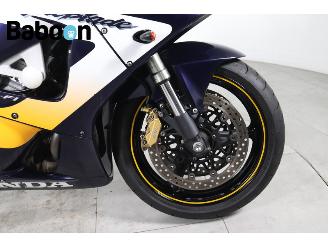 Honda CBR 900 RR Fireblade picture 10