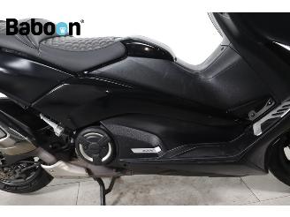 Yamaha  XP 530 T-MAX DX ABS picture 11