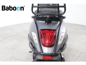 Vespa  Sprint 45KM picture 14