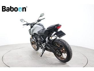 Honda CB 125 R picture 4