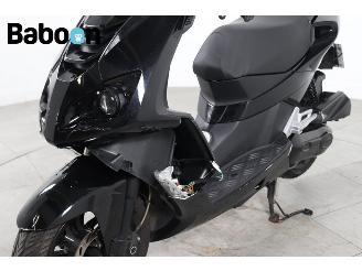 Peugeot  Speedfight 4 45KM picture 10