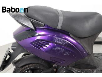 Piaggio  Zip 45KM picture 12