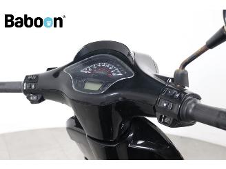 Vespa  Sprint 25KM picture 13