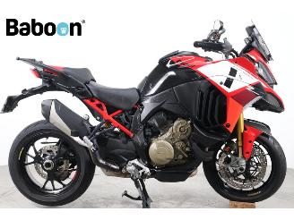 krockskadad bil motor Ducati  Multistrada V4 Pikes Peak 2024/4