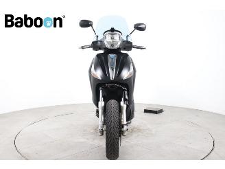 Piaggio Beverly 125 Police picture 3