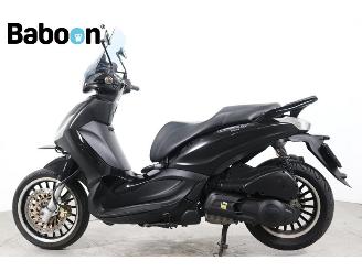 Piaggio Beverly 125 Police picture 5