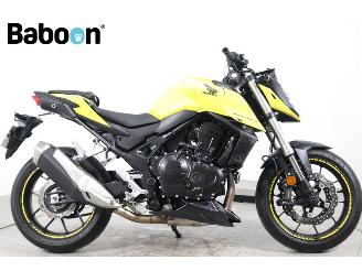 dommages motocyclettes  Honda CB 750 Hornet 2025/6