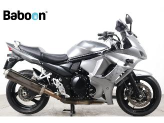 krockskadad bil motor Suzuki GSX 1250 FA 2013/4