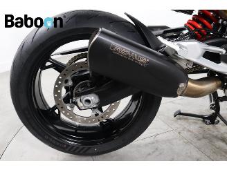 BMW F 900 R A2 Triple Black picture 17